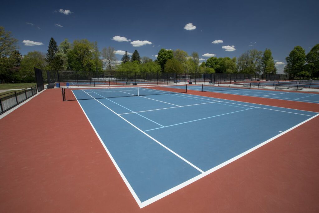 Mason High Tennis Courts